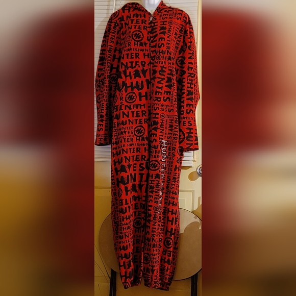 Hunter Hayes Other - Hunter Hayes long sleeve onsie